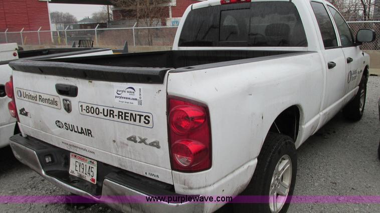 image for item G9116 2008 Dodge Ram 1500 Quad CAb pickup truck