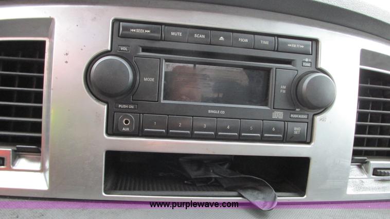 image for item G9116 2008 Dodge Ram 1500 Quad CAb pickup truck