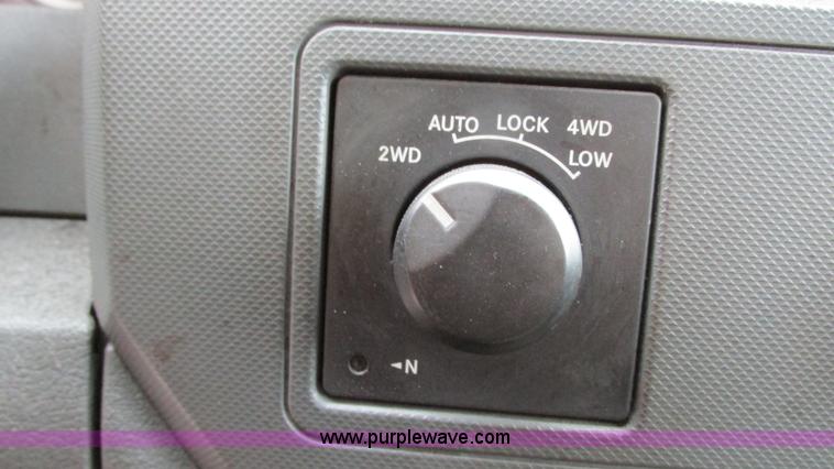 image for item G9116 2008 Dodge Ram 1500 Quad CAb pickup truck