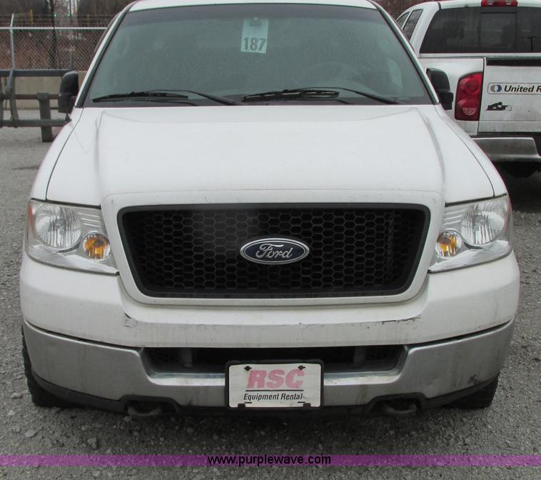 image for item G9117 2005 Ford F150 XLT SuperCab pickup truck