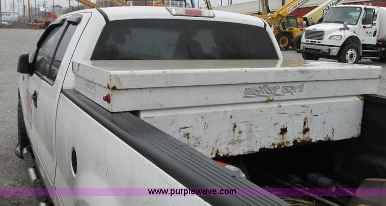 image for item G9117 2005 Ford F150 XLT SuperCab pickup truck