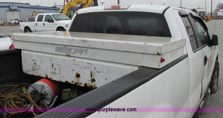 image for item G9117 2005 Ford F150 XLT SuperCab pickup truck