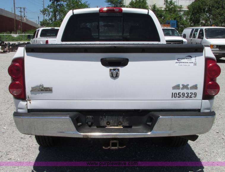 image for item G9119 2008 Dodge Ram 1500 Quad Cab pickup truck