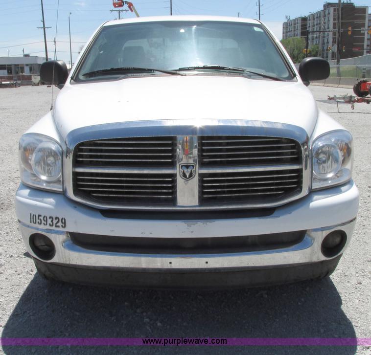 image for item G9119 2008 Dodge Ram 1500 Quad Cab pickup truck