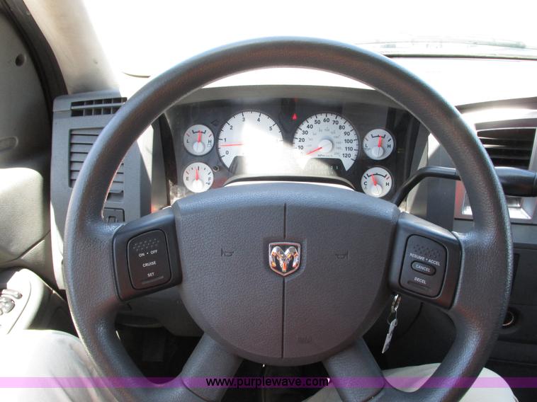 image for item G9119 2008 Dodge Ram 1500 Quad Cab pickup truck