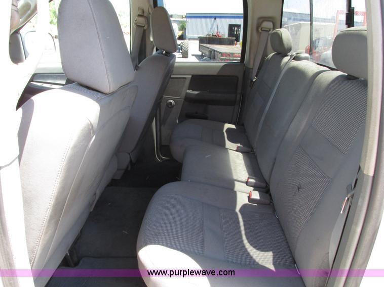 image for item G9119 2008 Dodge Ram 1500 Quad Cab pickup truck