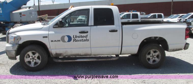image for item G9120 2008 Dodge Ram 1500 Quad Cab pickup truck
