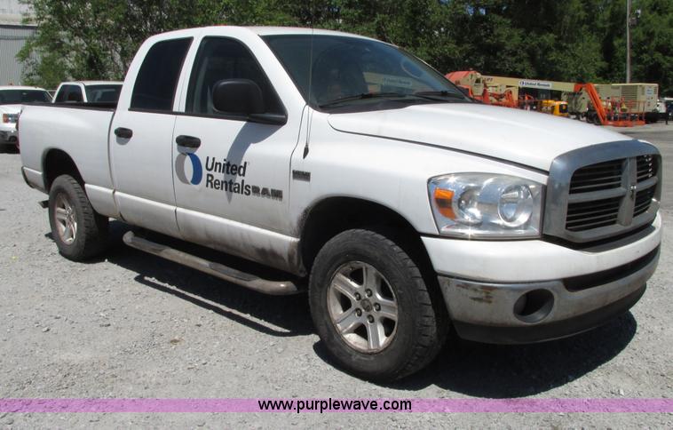 image for item G9120 2008 Dodge Ram 1500 Quad Cab pickup truck