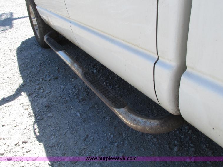 image for item G9120 2008 Dodge Ram 1500 Quad Cab pickup truck