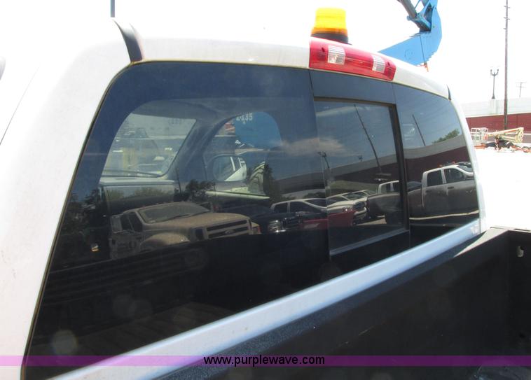 image for item G9120 2008 Dodge Ram 1500 Quad Cab pickup truck