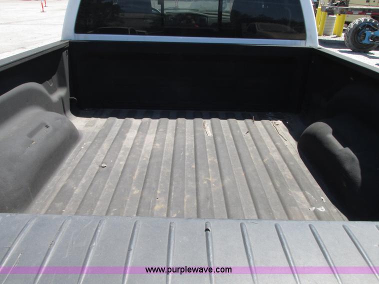 image for item G9120 2008 Dodge Ram 1500 Quad Cab pickup truck