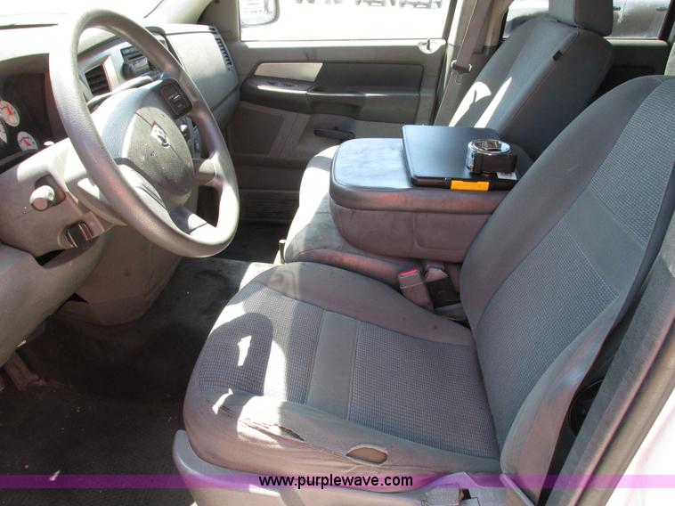 image for item G9120 2008 Dodge Ram 1500 Quad Cab pickup truck