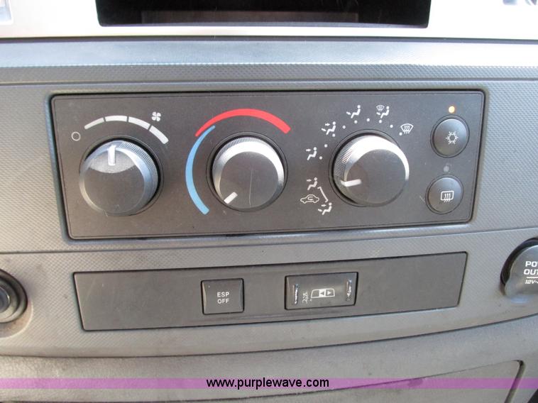 image for item G9120 2008 Dodge Ram 1500 Quad Cab pickup truck