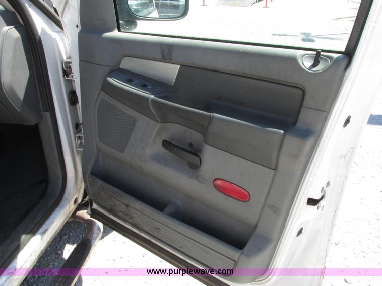 image for item G9120 2008 Dodge Ram 1500 Quad Cab pickup truck