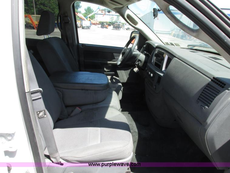 image for item G9120 2008 Dodge Ram 1500 Quad Cab pickup truck