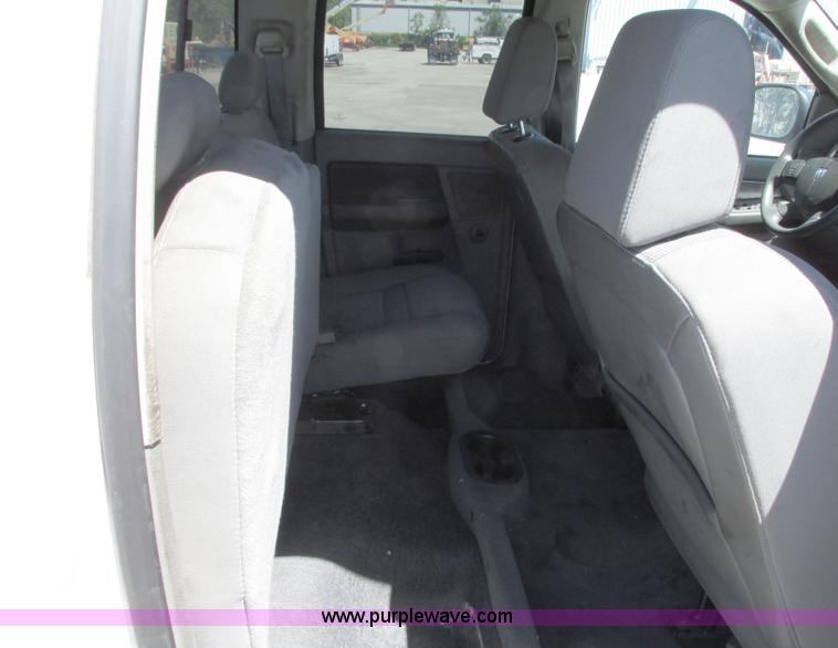 image for item G9120 2008 Dodge Ram 1500 Quad Cab pickup truck