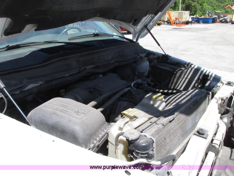 image for item G9120 2008 Dodge Ram 1500 Quad Cab pickup truck