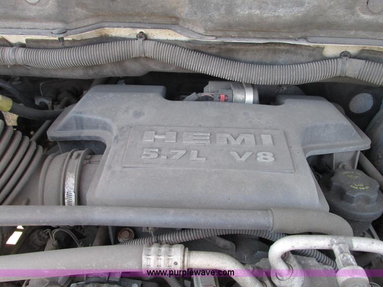 image for item G9120 2008 Dodge Ram 1500 Quad Cab pickup truck