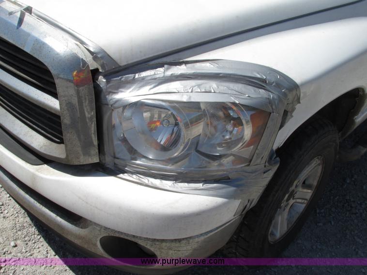 image for item G9120 2008 Dodge Ram 1500 Quad Cab pickup truck