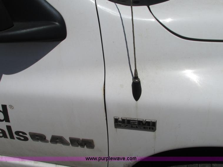 image for item G9120 2008 Dodge Ram 1500 Quad Cab pickup truck