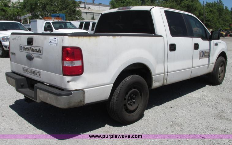 image for item G9121 2006 Ford F150 XLT SuperCrew pickup truck