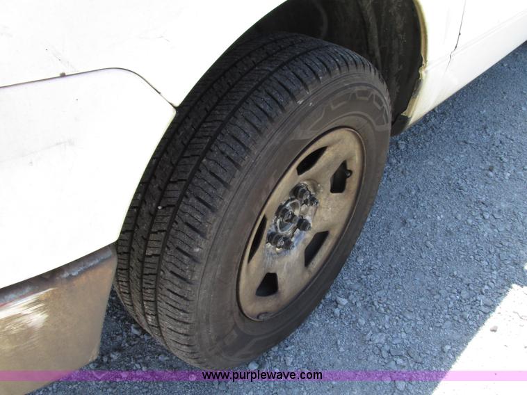 image for item G9121 2006 Ford F150 XLT SuperCrew pickup truck