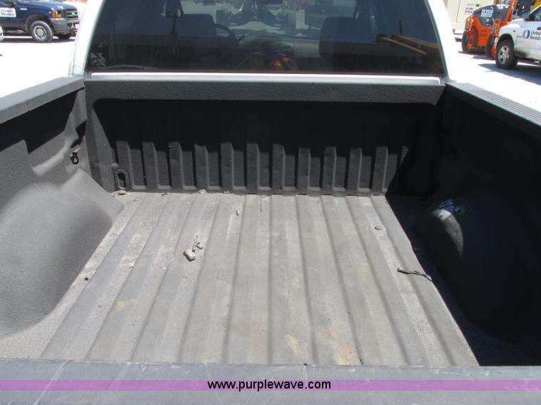 image for item G9121 2006 Ford F150 XLT SuperCrew pickup truck