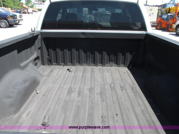 image for item G9122 2006 Ford F150 XLT SuperCab pickup truck