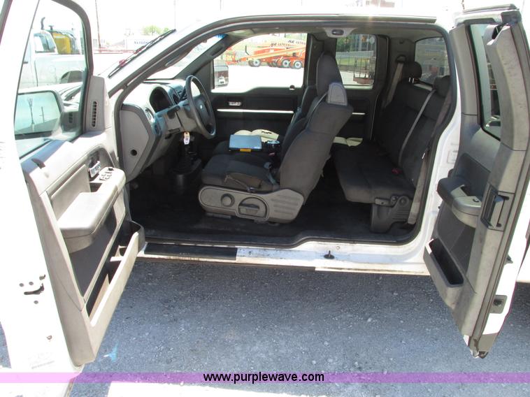 image for item G9122 2006 Ford F150 XLT SuperCab pickup truck