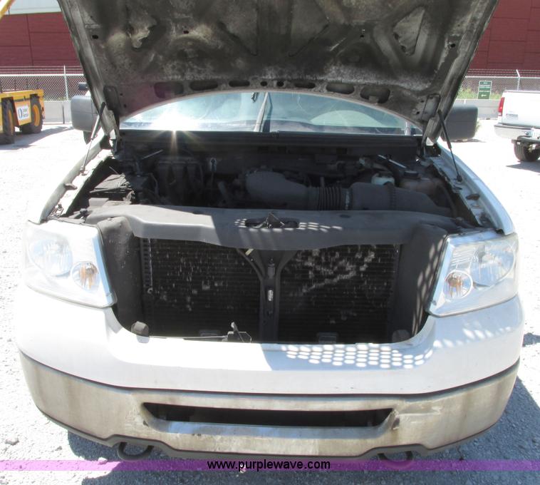 image for item G9122 2006 Ford F150 XLT SuperCab pickup truck