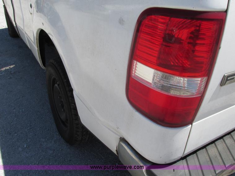image for item G9122 2006 Ford F150 XLT SuperCab pickup truck