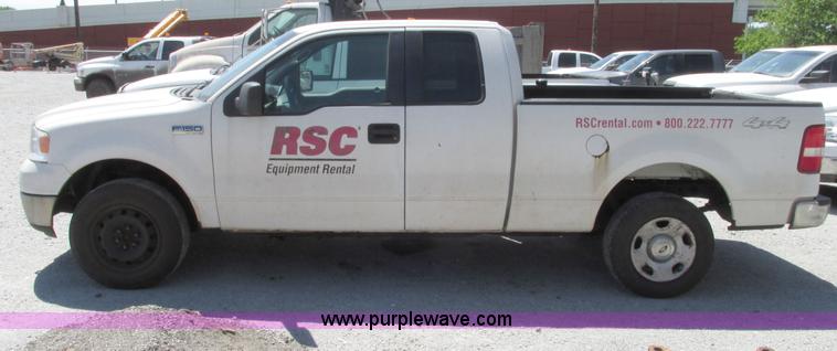 image for item G9123 2005 Ford F150 XLT SuperCab pickup truck