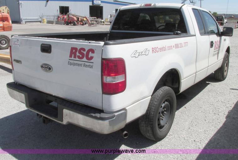 image for item G9123 2005 Ford F150 XLT SuperCab pickup truck