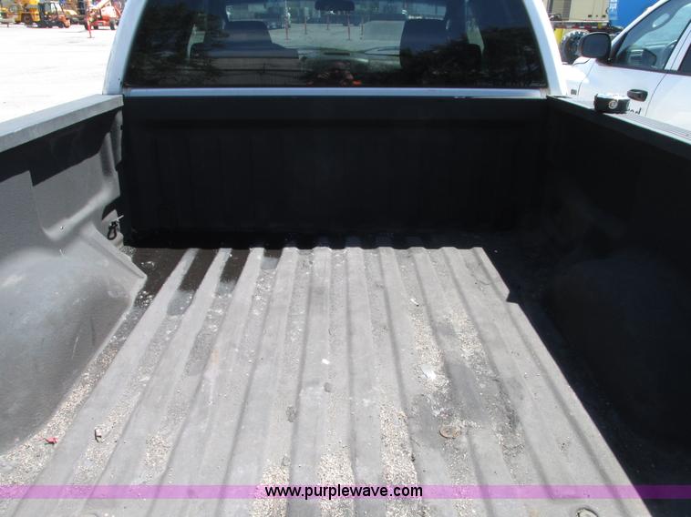 image for item G9123 2005 Ford F150 XLT SuperCab pickup truck