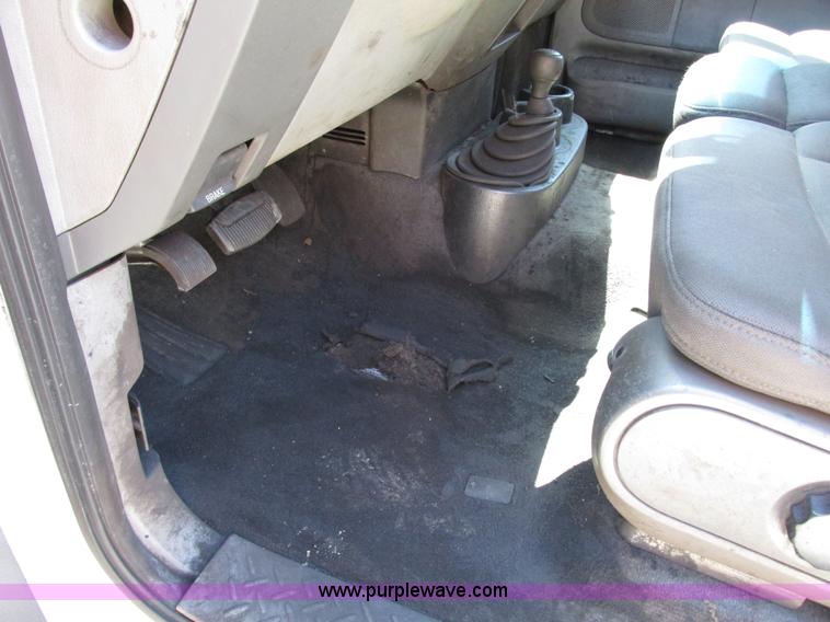 image for item G9123 2005 Ford F150 XLT SuperCab pickup truck