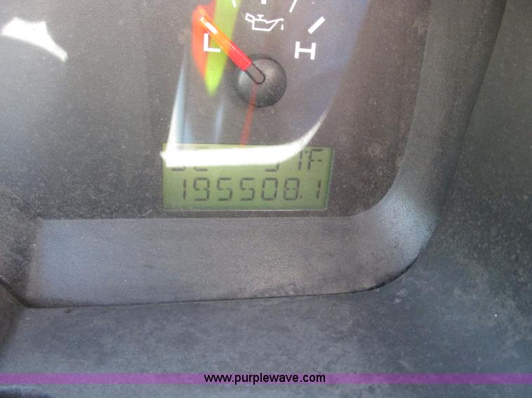 image for item G9123 2005 Ford F150 XLT SuperCab pickup truck