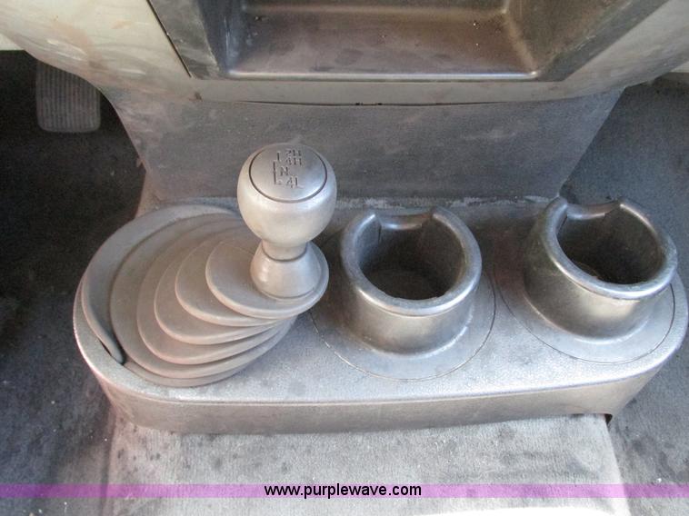 image for item G9123 2005 Ford F150 XLT SuperCab pickup truck