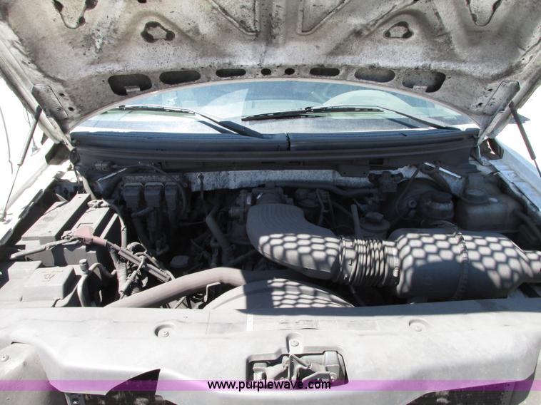 image for item G9123 2005 Ford F150 XLT SuperCab pickup truck