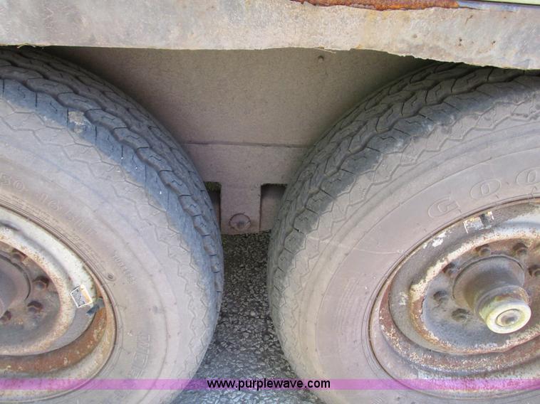 image for item G9126 2005 Sullair 750HDTQ air compressor