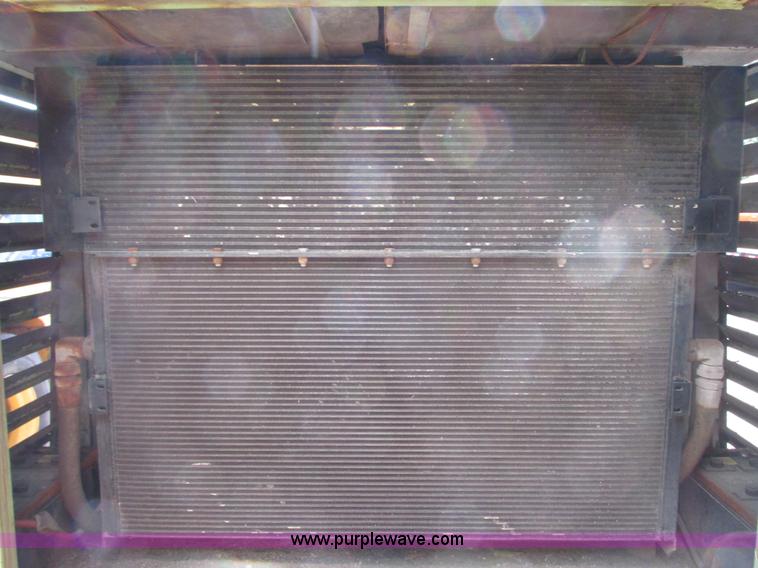 image for item G9126 2005 Sullair 750HDTQ air compressor