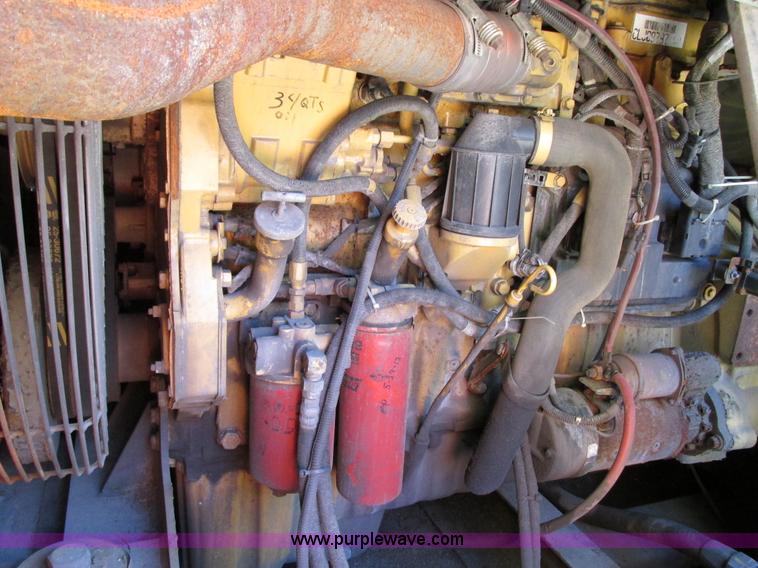 image for item G9126 2005 Sullair 750HDTQ air compressor