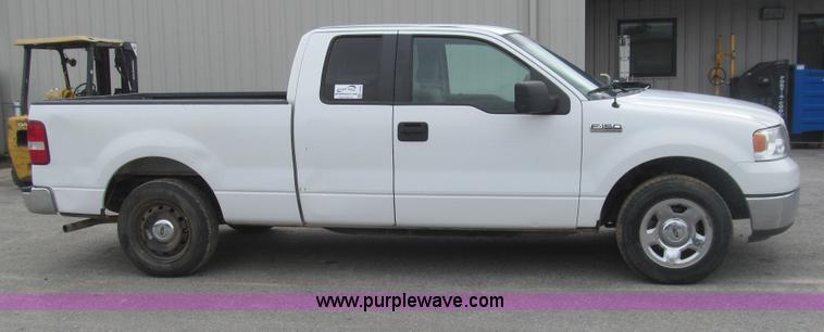 image for item H9000 2007 Ford F150 XLT SuperCab pickup truck
