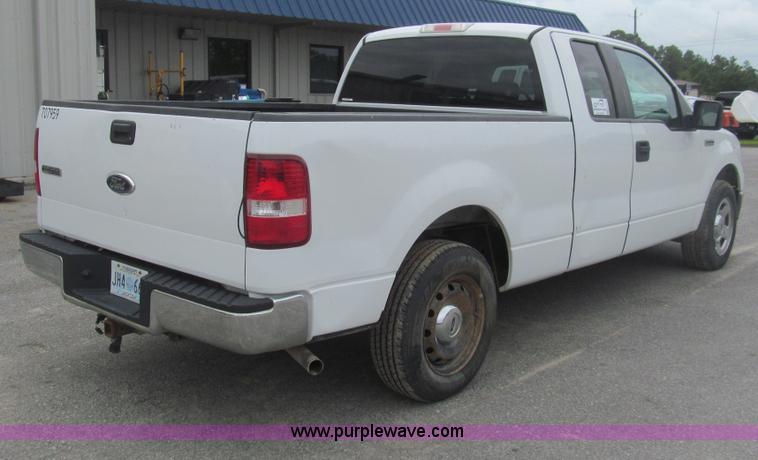 image for item H9000 2007 Ford F150 XLT SuperCab pickup truck