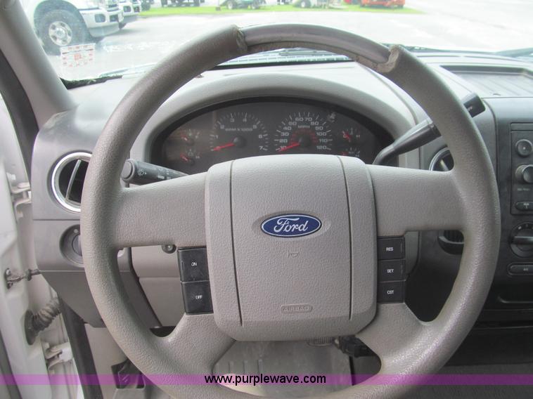 image for item H9000 2007 Ford F150 XLT SuperCab pickup truck