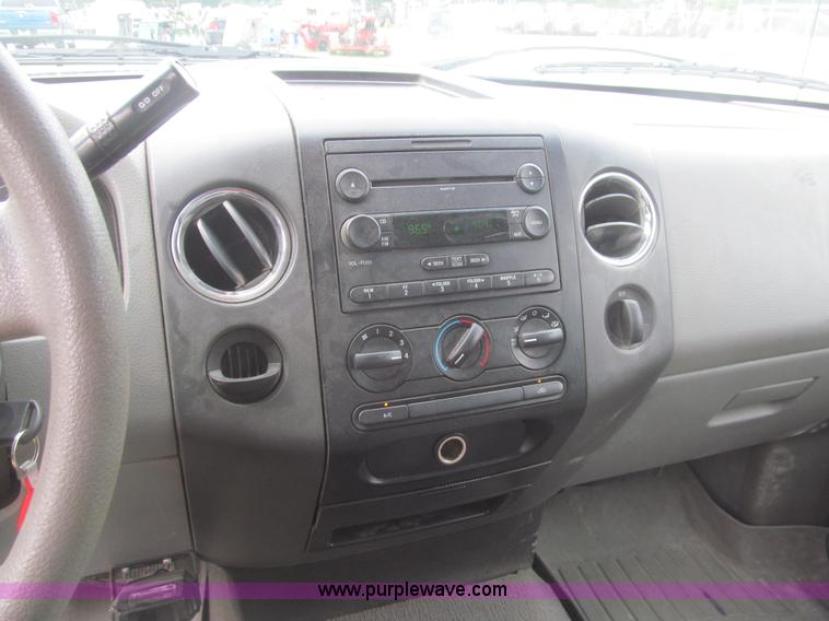 image for item H9000 2007 Ford F150 XLT SuperCab pickup truck