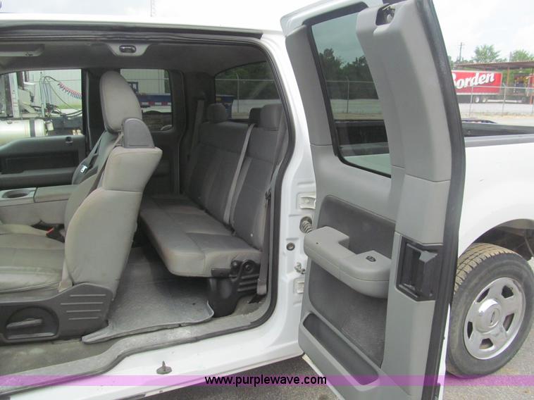 image for item H9000 2007 Ford F150 XLT SuperCab pickup truck