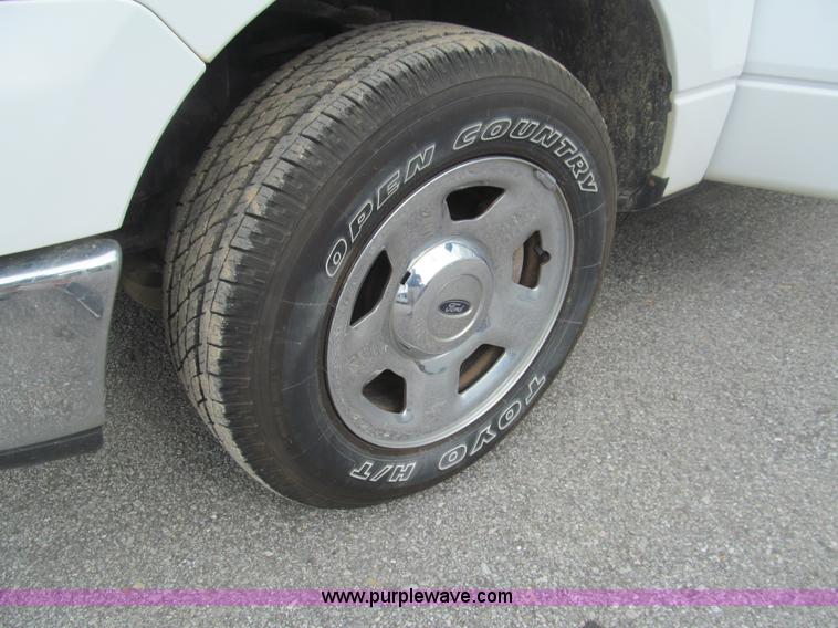 image for item H9000 2007 Ford F150 XLT SuperCab pickup truck