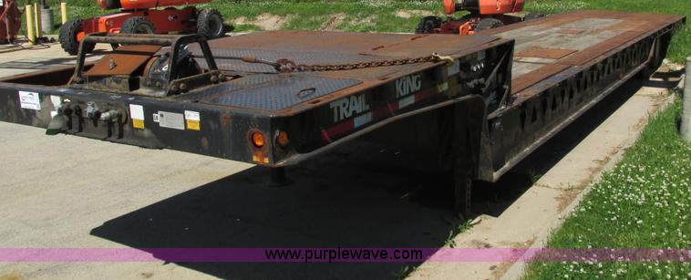 image for item I4170 2007 Trail King TK70HT trailer