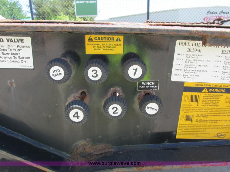 image for item I4170 2007 Trail King TK70HT trailer