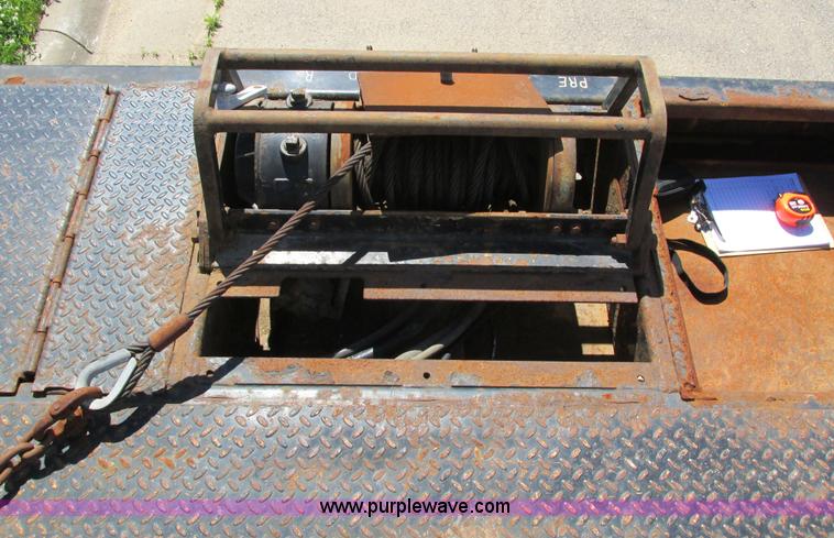 image for item I4170 2007 Trail King TK70HT trailer